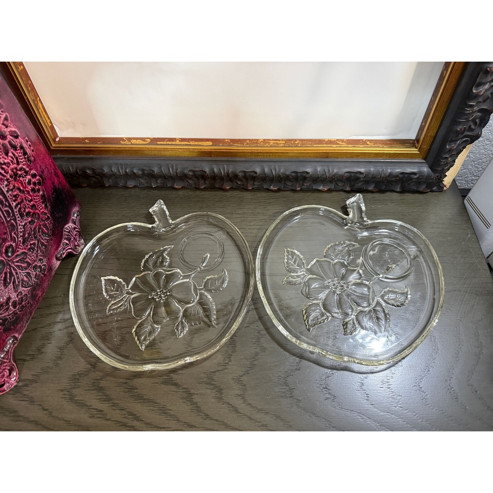Vintage Hazel Atlas Clear Glass Snack Plate - Apple Shaped w/ Flower -‎ Set of 2